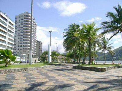 Lindo Apto Praia Martin De Sa Em Condominio Com Piscina, Estacionamento, Wi-Fi 150Mbps,Perto Do Mar!!! Caraguatatuba Exteriör bild